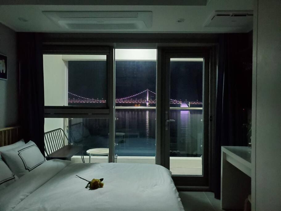 Apartament Gwangan-Ri Grand Terrace Ocean View Pusan Zewnętrze zdjęcie