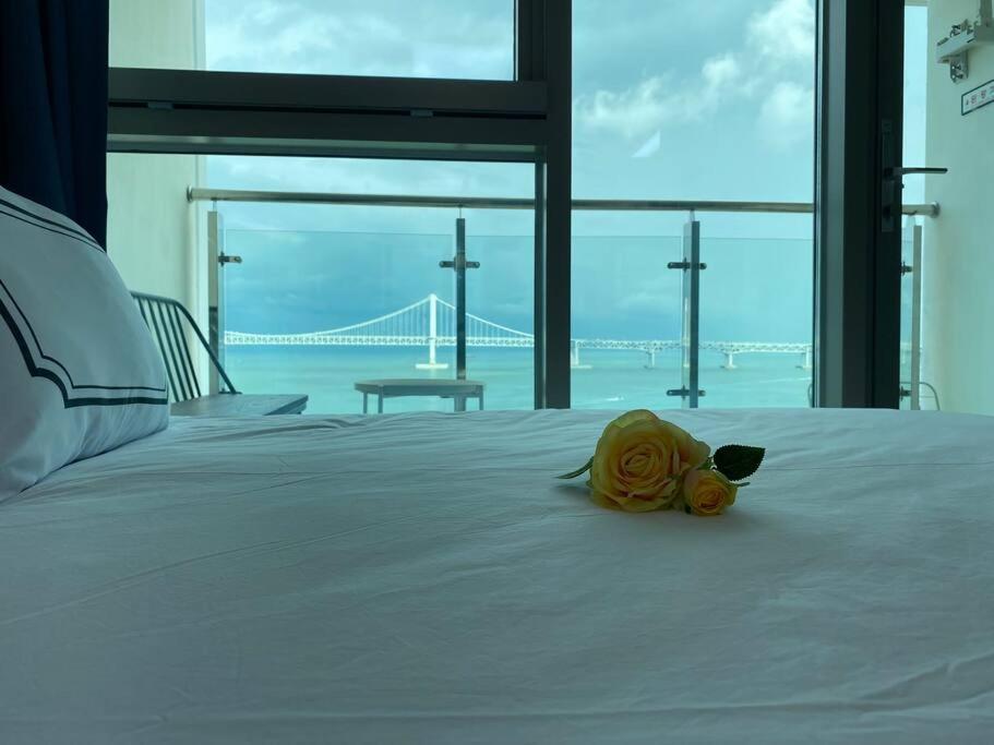 Apartament Gwangan-Ri Grand Terrace Ocean View Pusan Zewnętrze zdjęcie